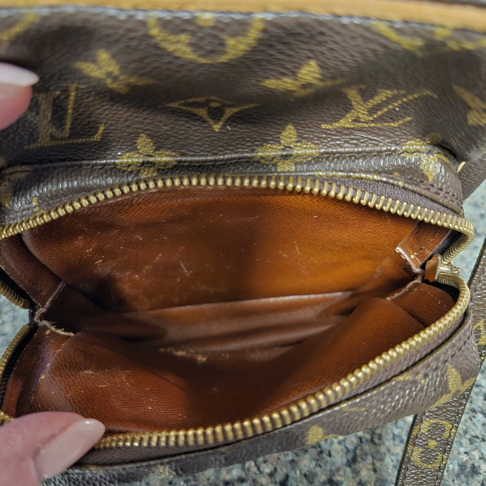 Louis Vuitton Brown Monogram Crossbody Bag - Picture 11 of 11
